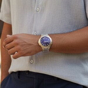 Rare Find Vintage New in box Waltham men's quartz watch silver and gold-tone